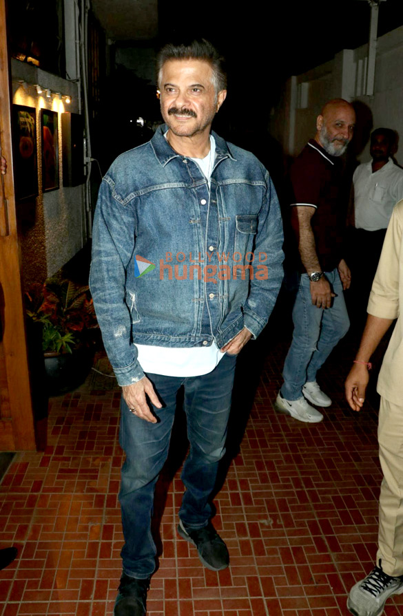 photos anil kapoor rhea kapoor and karan boolani snapped at izumi in bandra 2