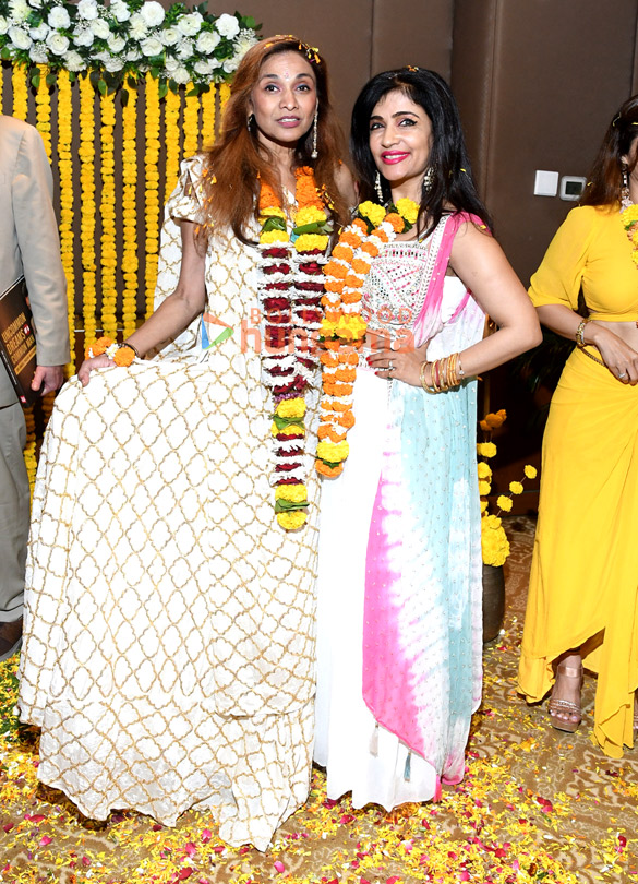 photos aoora shibani kashyap nikita rawal shweta khanduri hansa singh and others were snapped at the phoolo wali holi celebrations 7