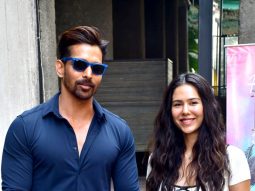 Photos: Harshvardhan Rane and Sonam Bajwa snapped in Juhu