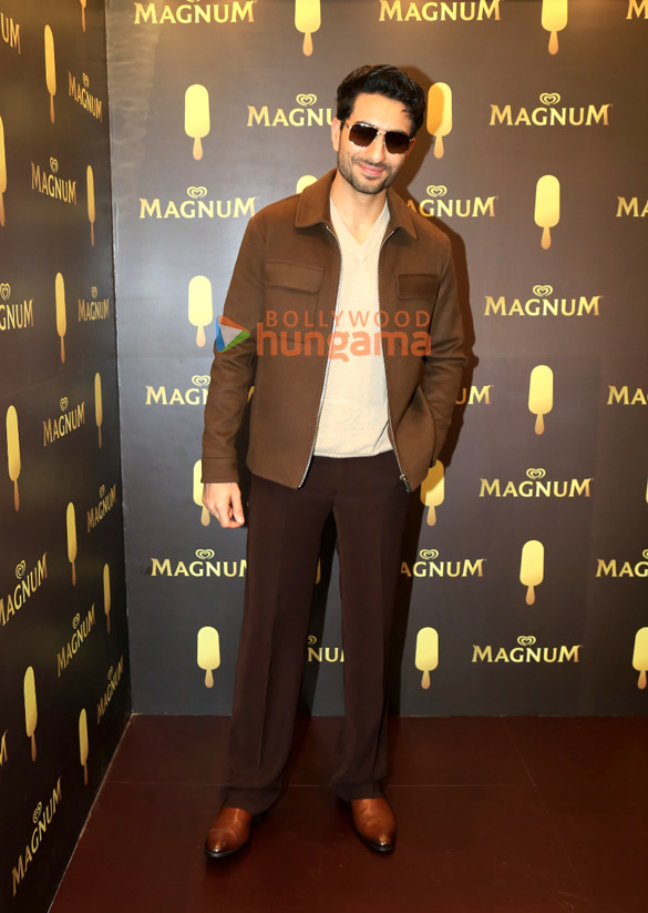 photos ibrahim ali khan snapped at the magnum lounge lakme fashion week 2025 2