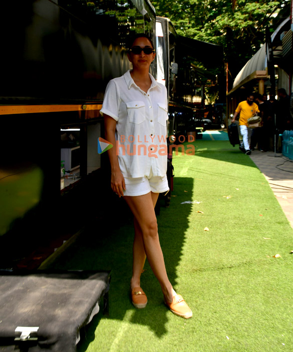 photos kiara advani snapped in andheri 3 5