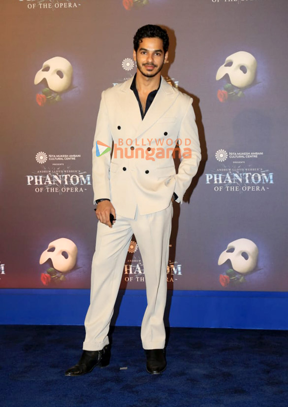 photos krishna shroff jackie shroff and others at the the phantom of the opera event 1029 22