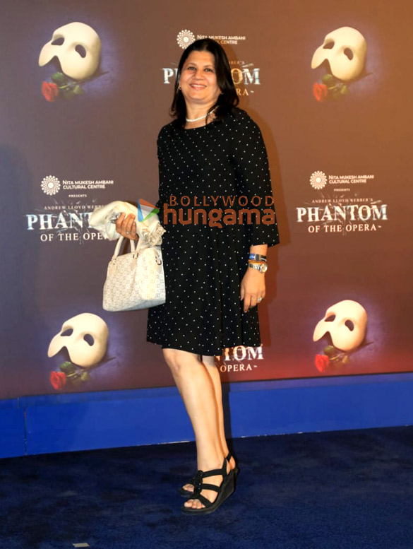 photos krishna shroff jackie shroff and others at the the phantom of the opera event 1029 5