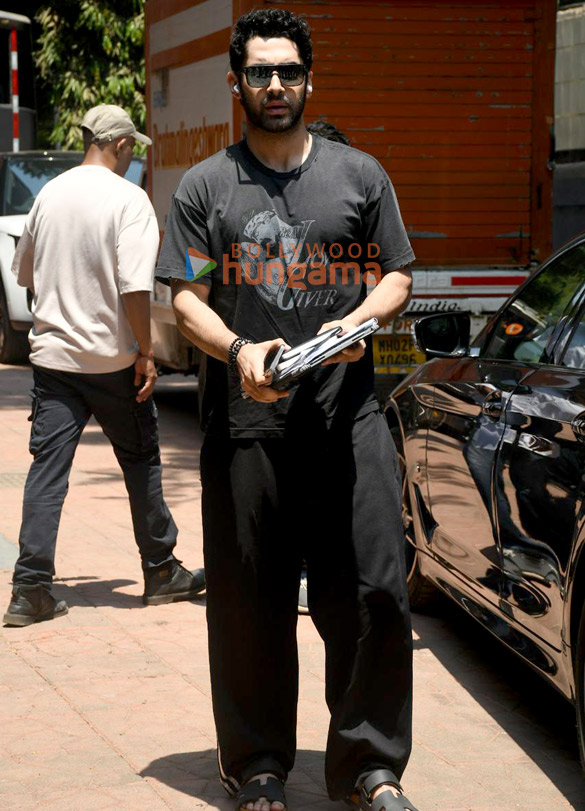 photos lakshya snapped in bandra 1