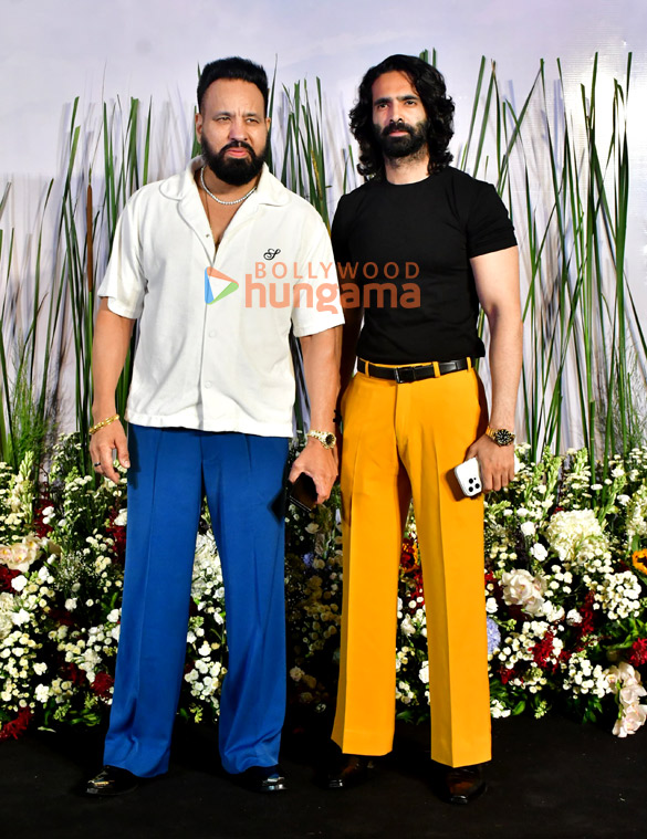 photos salman khan arbaaz khan zaheer iqbal sonakshi sinha and others attend salman khans eid party 8