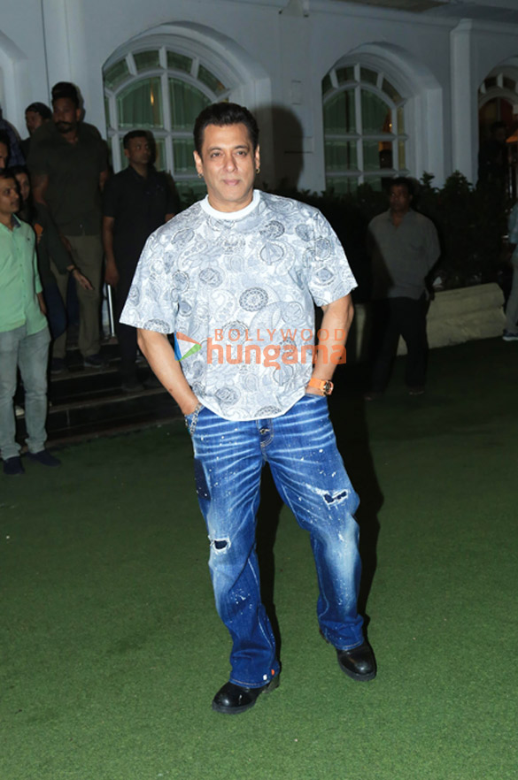 photos salman khan snapped promoting sikandar 3