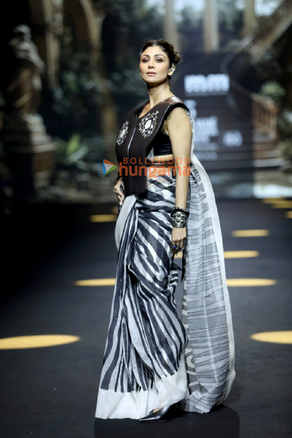 photos shilpa shetty avantika dasani hansika motwani and others grace the lakme fashion week 2025 1