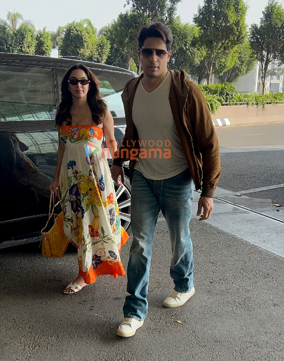 photos sidharth malhotra kiara advani kailash kher and dheeraj dhoopar snapped at the airport 4