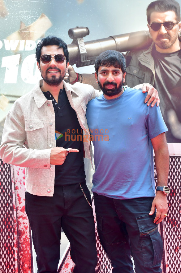 photos sunny deol randeep hooda vineet kumar singh and others snapped at jaat trailer launch 5