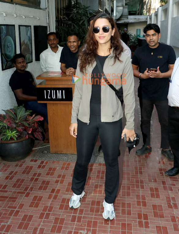 Photos: Triptii Dimri snapped in Bandra Photos: Triptii Dimri snapped in Bandra