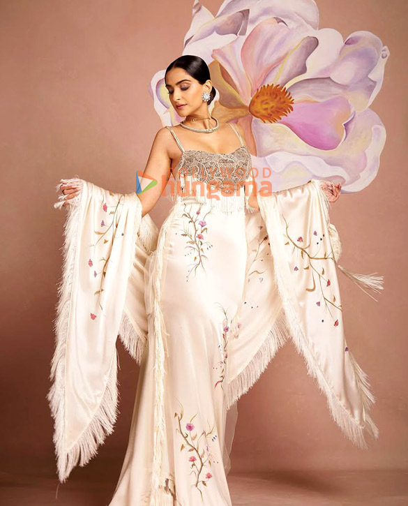 sonam kapoor ahuja 6 27