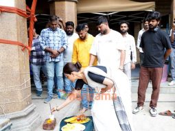 On The Sets Of The Movie The India Storry