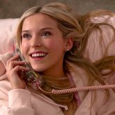 Reese Witherspoon unveils first look at young Elle in Legally Blonde prequel