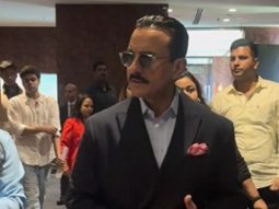 Dashing Saif Ali Khan for Jewel Thief promotions