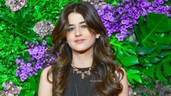 Dimple Kapadia’s granddaughter Naomika Saran makes a rare appearance at an event