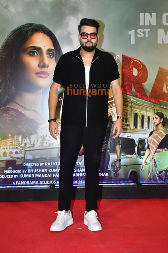 photos ajay devgn vaani kapoor raashii khanna and others grace the premiere of raid 2 1142 13