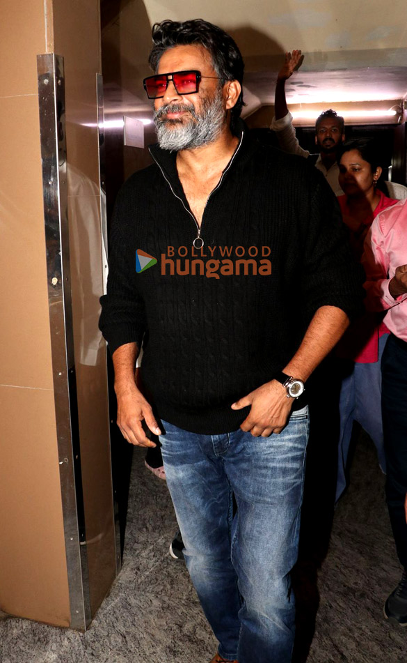 photos akshay kumar and r madhavan meet fans as a part of kesari chapter 2 promotions 3
