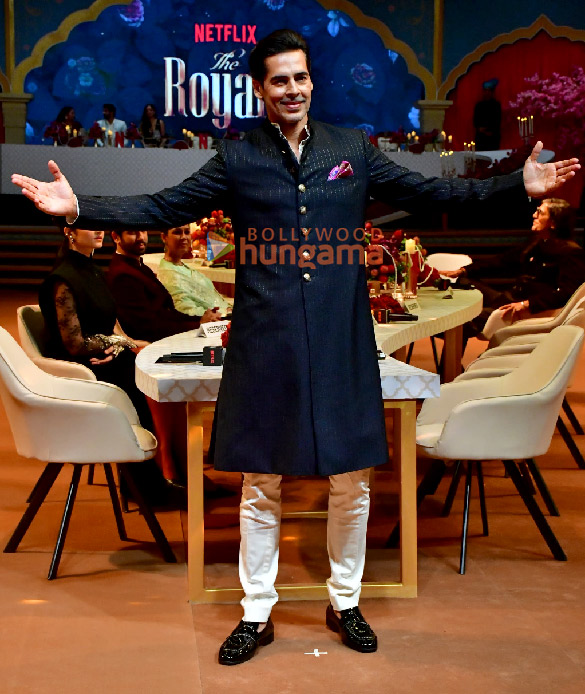 photos ishaan khatter bhumi pednekar sakshi tanwar and others grace the trailer launch of the royals 9
