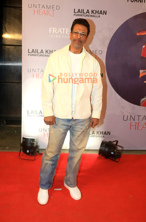 photos kajol alaya f raveena tandon and others attend laila khan furniturewallas art exhibition untamed heart 14