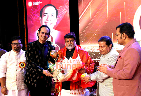 photos mahesh manjrekar anup jalota divyanka tripathi and others grace itfs awards 2025 10