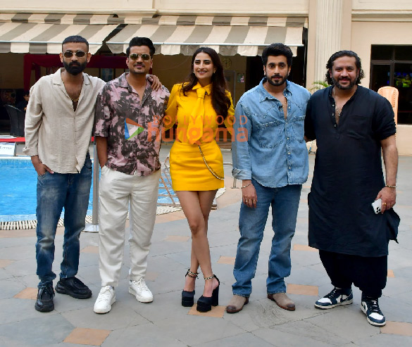 Photos: Palak Tiwari, Sunny Singh Nijjar, Beyounick and others promoting their film The Bhootnii Photos: Palak Tiwari, Sunny Singh Nijjar, Beyounick and others promoting their film The Bhootnii