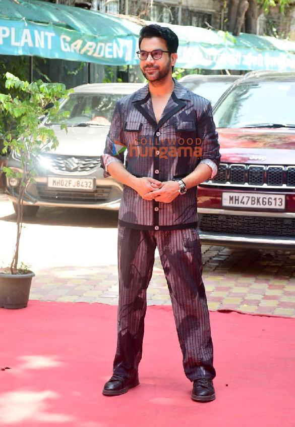 photos rajkummar rao and wamiqa gabbi promote their film bhool chuk maaf at national college 2