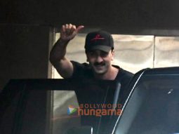 Photos: Ranbir Kapoor snapped outside a clinic in Bandra