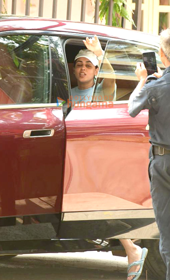photos riteish deshmukh and genelia deshmukh spotted in bandra 4