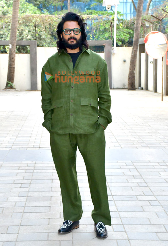 photos riteish deshmukh and rajkumar gupta snapped during raid 2 promotions 1