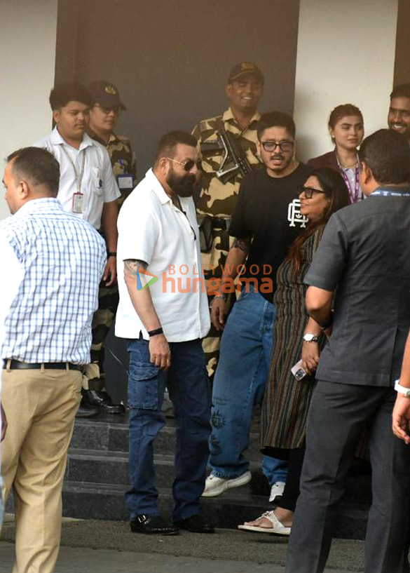 Photos: Sanjay Dutt, Asha Bhosle and Zanai Bhosle snapped at Kalina airport