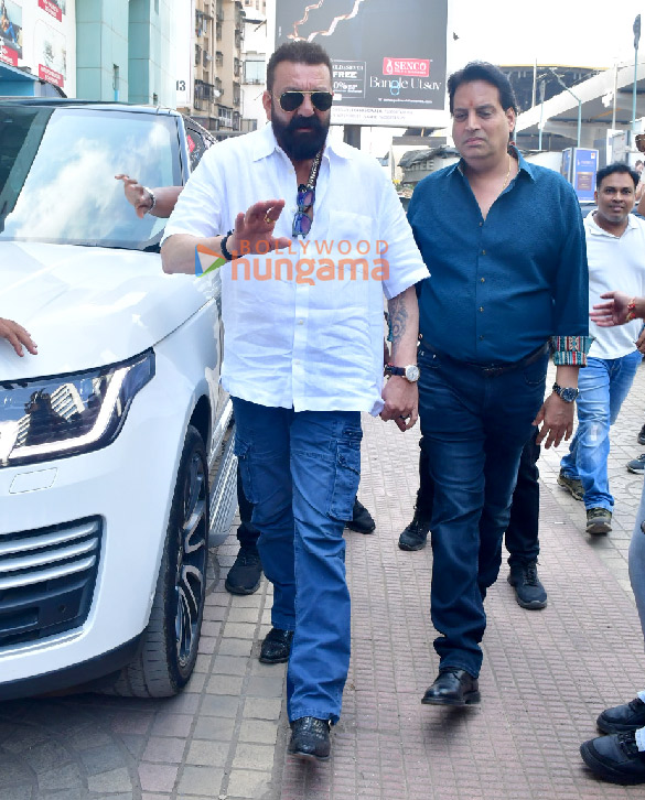 photos sanjay dutt snapped attending special screening of the bhootni for kids and cancer patients 6