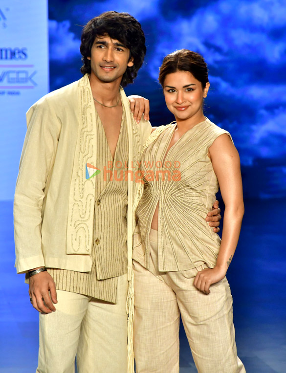 Photos: Shantanu Maheshwari, Avneet Kaur and Natasa Stankovic turn showstoppers at Bombay Times Fashion Week 2025 Photos: Shantanu Maheshwari, Avneet Kaur and Natasa Stankovic turn showstoppers at Bombay Times Fashion Week 2025