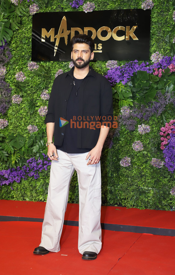 photos shraddha kapoor vicky kaushal kriti sanon tiger shroff and others attend the grand celebration of maddock films remarkab 14