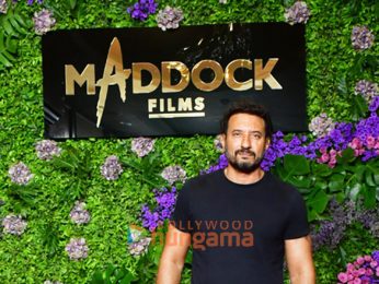 Footage: Shraddha Kapoor, Vicky Kaushal, Kriti Sanon, Tiger Shroff and others attend the lavish party of Maddock Motion pictures’ notable walk in cinema | Events & Occasions