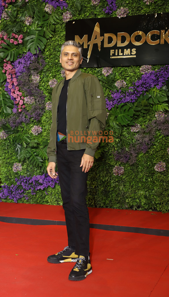 photos shraddha kapoor vicky kaushal kriti sanon tiger shroff and others attend the grand celebration of maddock films remarkab 7