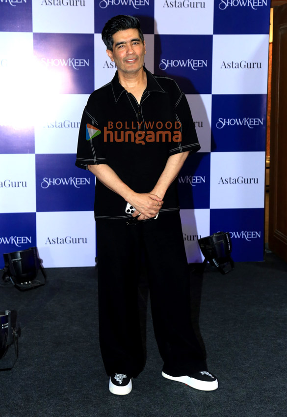 photos suhana khan gauri khan zoya akhtar shweta bachchan nanda and others were snapped at astaguru 20