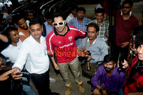 photos varun dhawan celebrates his birthday in advance with a special meet and greet with fans 8