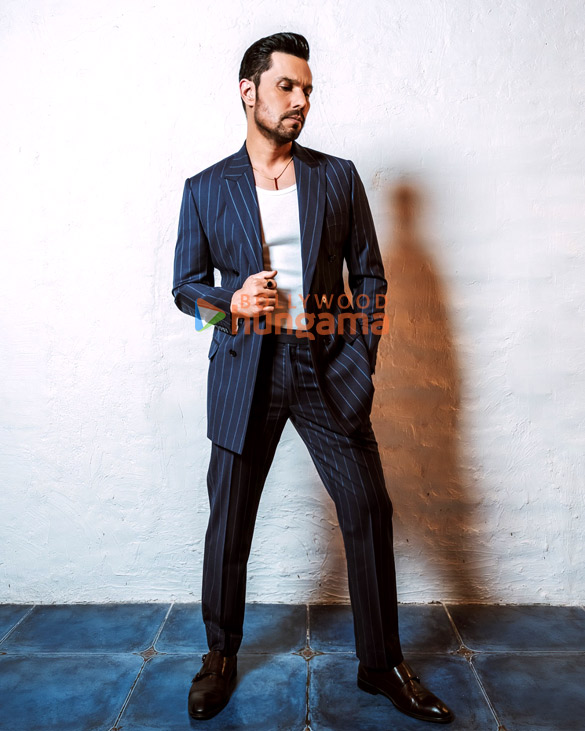 randeep hooda 3 6
