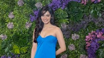 Scintillating! Manushi Chhillar