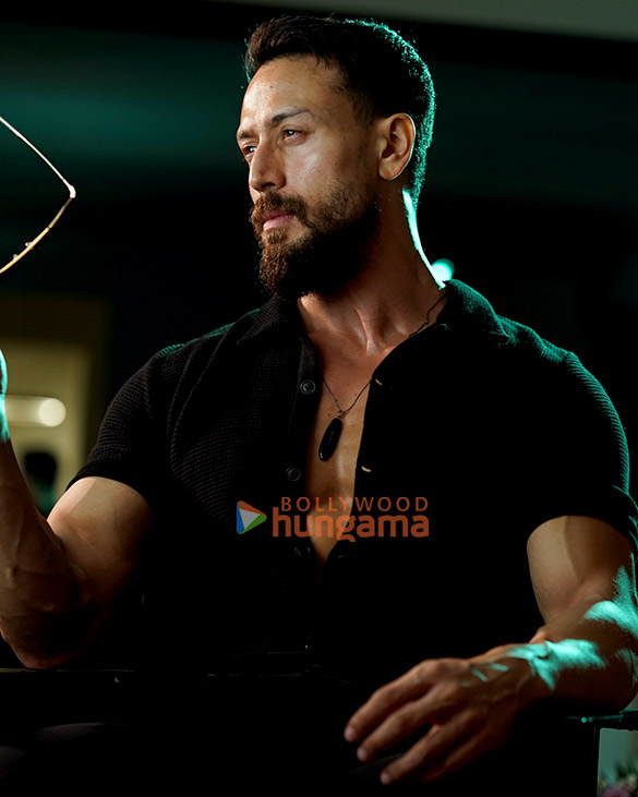 tiger shroff 1 106