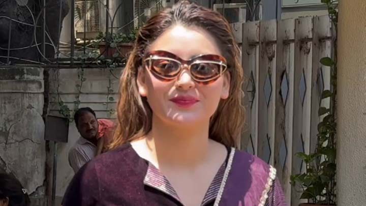 Urvashi Rautela snapped in a elegent traditional suit