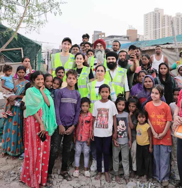Taapsee Pannu shines beyond the screen with her social work for Nanhi Kali and Hemkunt Foundation