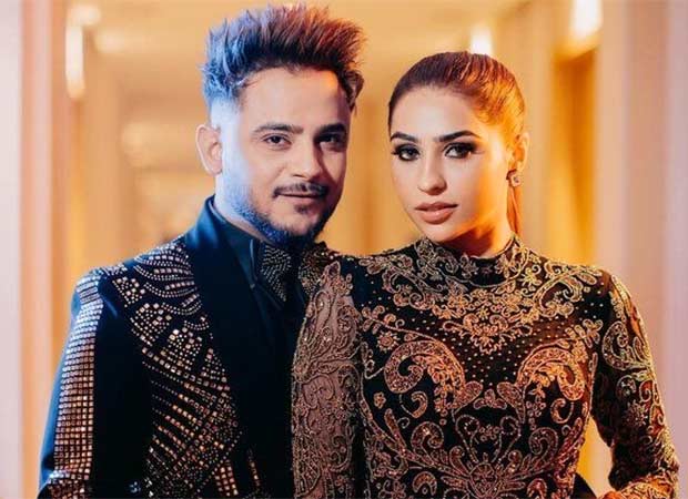 Singer Milind Gaba and wife Pria welcome twins, announce arrival of baby boy and girl : Bollywood News – Bollywood Hungama