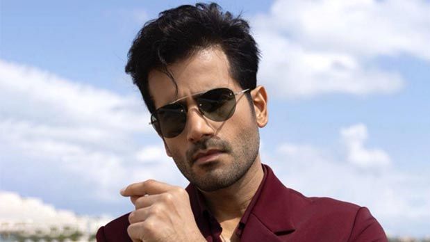 Karan Tacker wears rare Rolex worth Rs 18 lakha at Tanvi: The Great Cannes panel