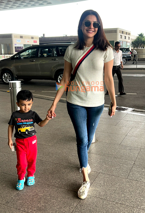 Photos: Kajal Aggarwal, Neha Dhupia, Javed Akhtar and others snapped at the airport Photos: Kajal Aggarwal, Neha Dhupia, Javed Akhtar and others snapped at the airport