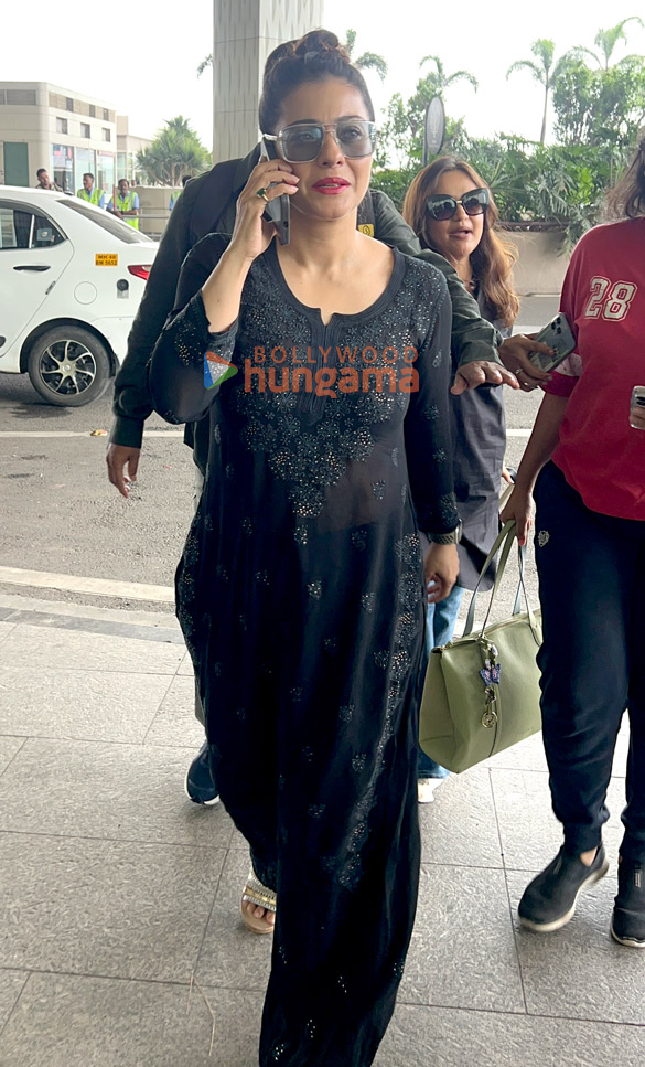 Photos: Kajol snapped at the airport Photos: Kajol snapped at the airport