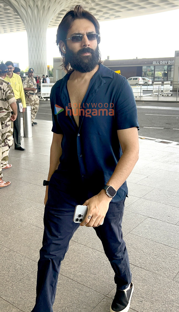 photos kartik aaryan disha patani samantha ruth prabhu and others snapped at the airport 6