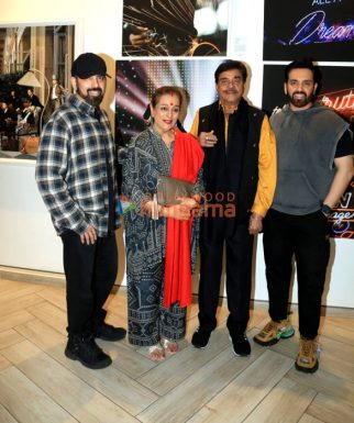 Photos: Shatrughan Sinha, Poonam Sinha, Luv Sinha & Kussh Sinha snapped at House of Creativity x Designera Art Show