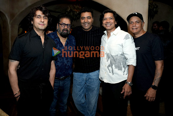photos sonu nigam salim merchant sunil grover and others grace singer rabbani mustafa khans brithday bash 9