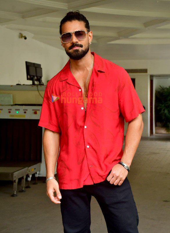 photos suniel shetty sooraj pancholi and aakanksha sharma snapped promoting kesari veer 4